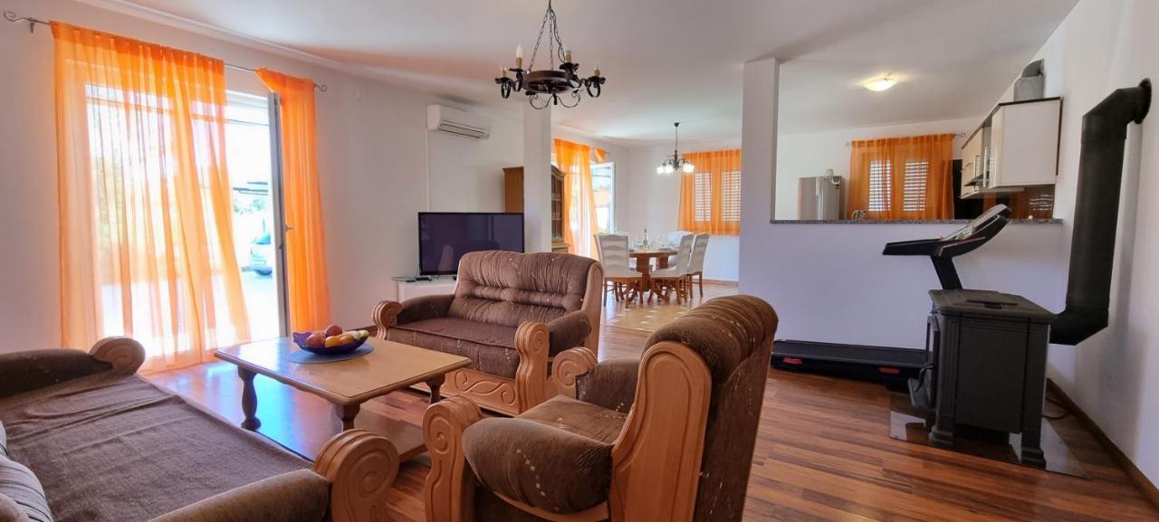 House Fortica Vikendica